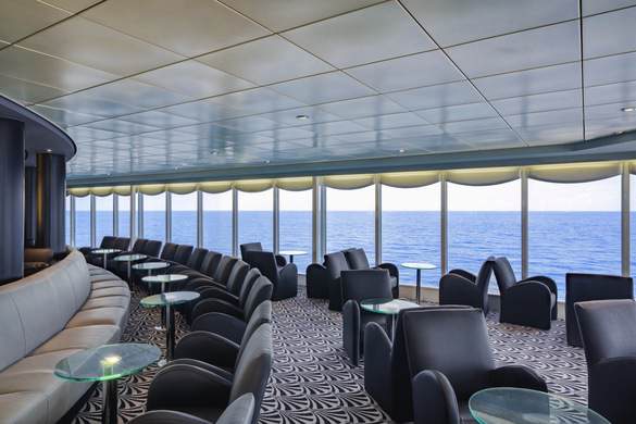 MSC Cruises MSC Sinfonia Pasha Club Disco 5 ©MSC Rights - Ivan Sarfatti.jpg